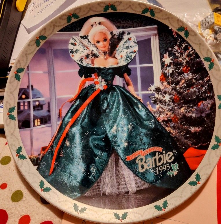 Vintage Barbie 1995 Holiday Edition Limited Edition Plate
