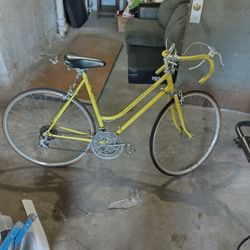 Ladies Schwinn Bicycle