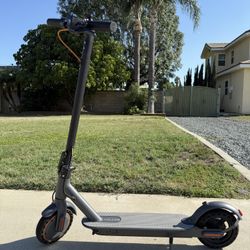 Electric scooter