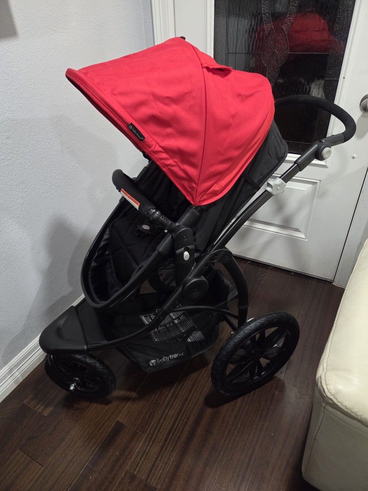 Baby Trend Jogger Stroller. Bassinet Stroller.