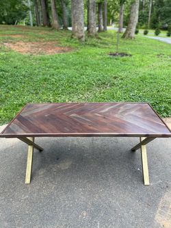 Beautiful Modern Coffee Table