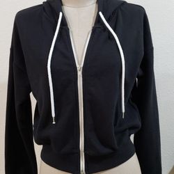Forever 21 Lightweight Black Zip Up Crop Jacket size Woman's Small 