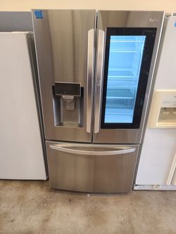 LG STAINLESS STEEL FRENCH DOORS REFRIGERATOR