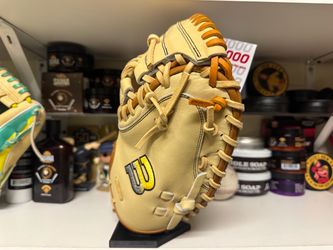 Wilson A2000 CM33 Catchers mitt 33”