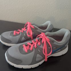 Nike Women's Revolution 2 Running Shoes