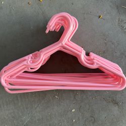 23 kids pink hangers
