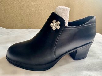 Size 10 Black Heeled Ankle Boot with Rhinestone Detail