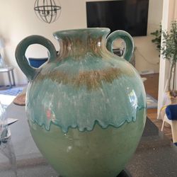 Vintage Roseville Ohio Pottery Amphora/ Vase 