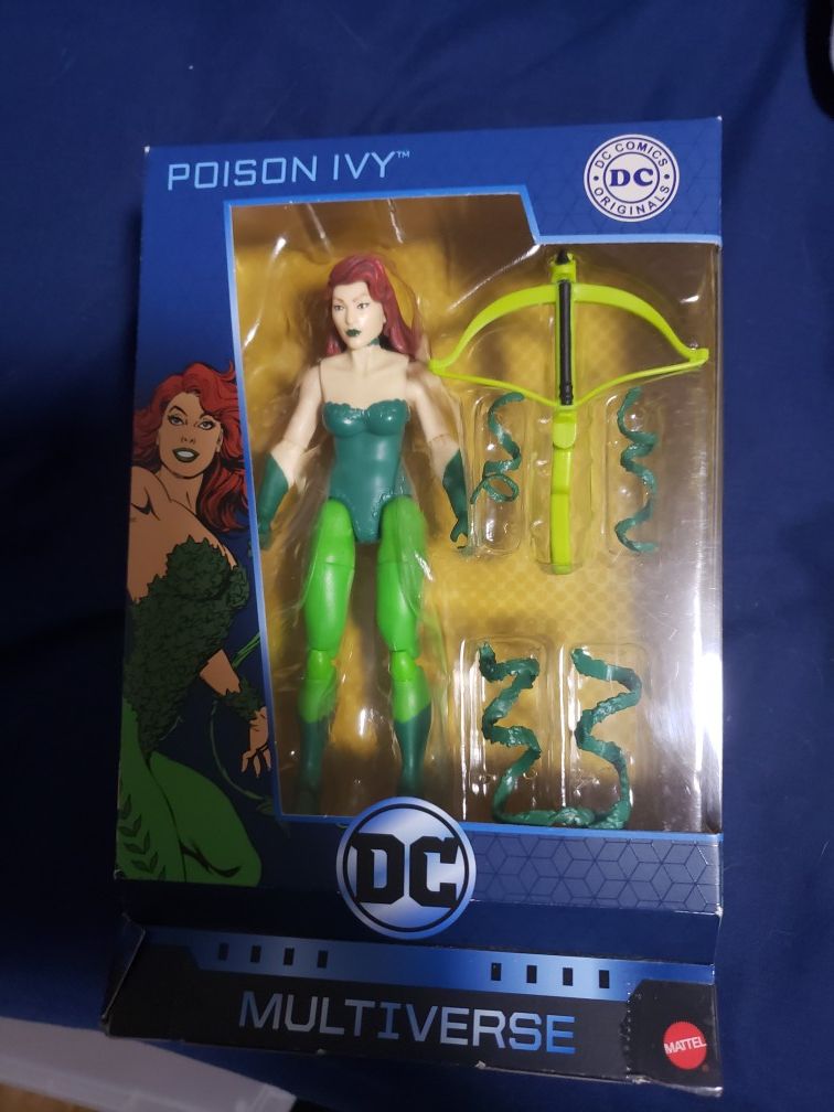 DC Universe Poison Ivy Action Figure