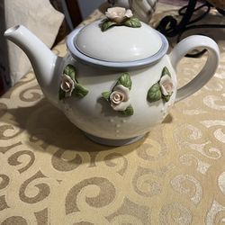Vintage Teleflora Rose Teapot