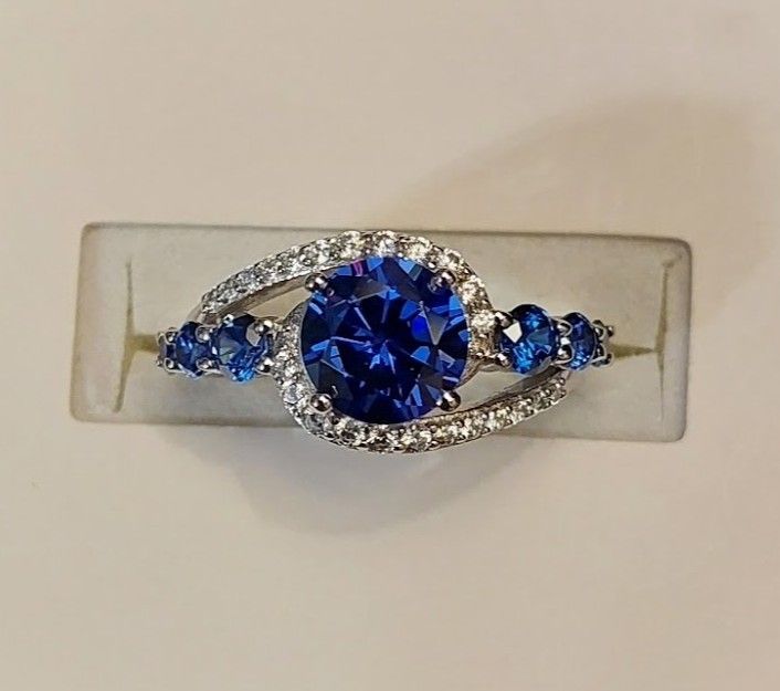Bella Luce Tanzanite CZ & White Diamond Simulant Accent Stones Sterling Silver Ring (NWT)
