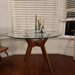West Elm Jenson Round Dining Table 