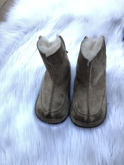 Toddler uggs baby