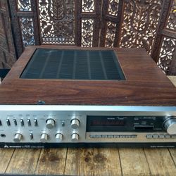 MINSUBISHI R25 VINTAGE RECEIVER WORKING