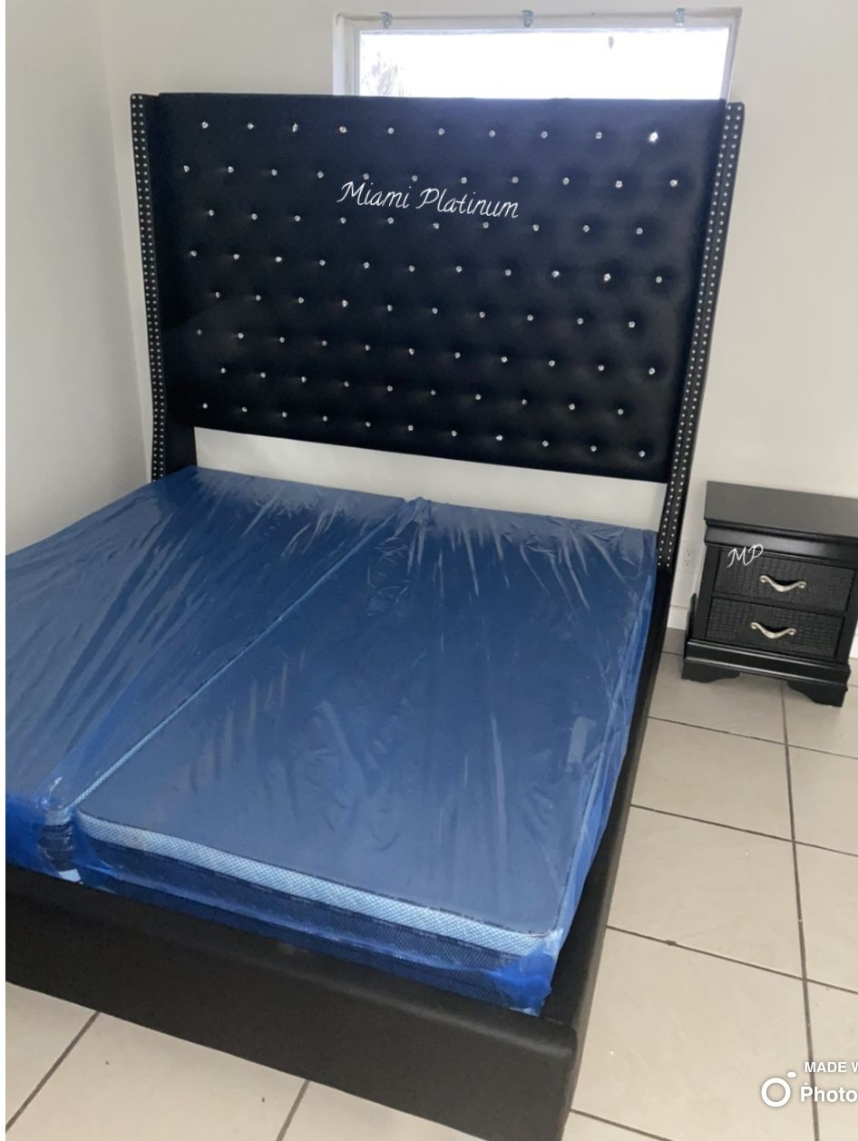 King Bed Frame Only (Also Available In Queen And Other Colors Blue ,White, Gray)/// Financing Available