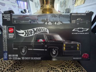 Hot Wheels 83 Chevy Silveado