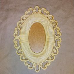 Vintage 9" x 7" Plastic Frame, No Glass. Ideal To Frame A Cross Stitch Project