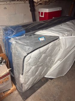 Mattress and Box Spring Set