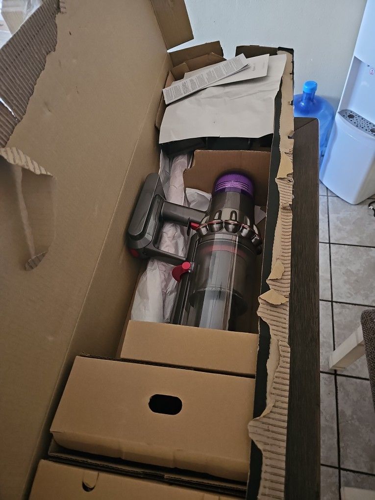 Dyson V11 Vacuum