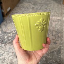 Green Pot