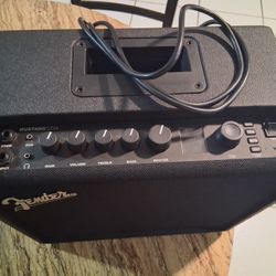Fender Mustang LT25 Amp + Guitar Bag — Moving Sale, Need Gone ASAP