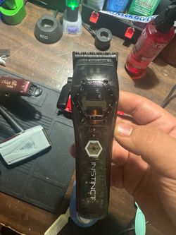 Metal instincts clippers