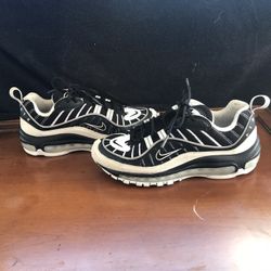 Nike Air Max 98 GS Running Shoe Black/Silver BV4872-001