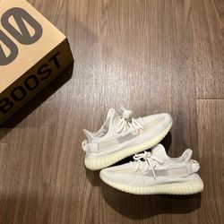 Yeezy 350: Bone White | 8M