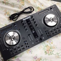 Numark MT Pro3 Serato DJ Mixer/controller
