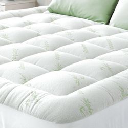 Ultra Soft Queen Size Mattress Toppe