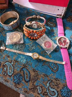 Lot Of Old Watches 12.00