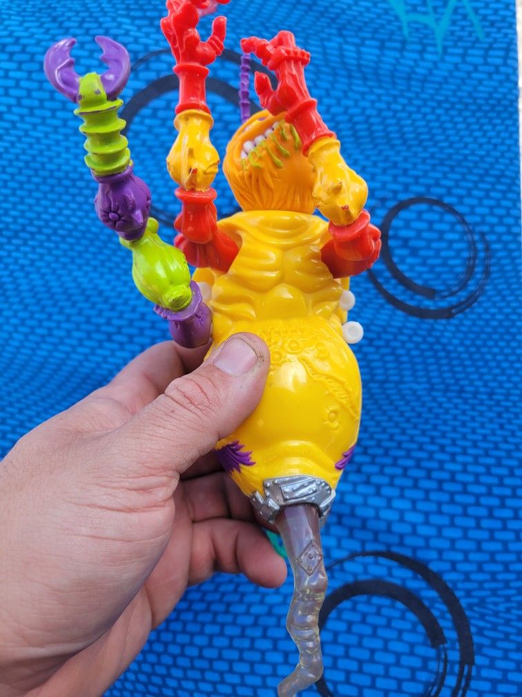 Killer Bee TMNT Vintage Figure Incomplete