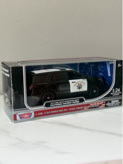 Toy car