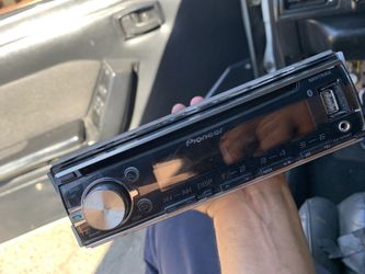 Pioneer Stereo