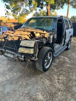 Tahoe 2004 for parts