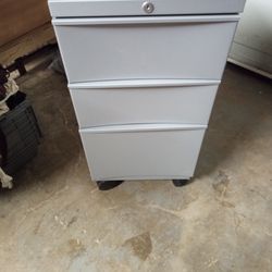Movable Metal Filing Cabinet 
