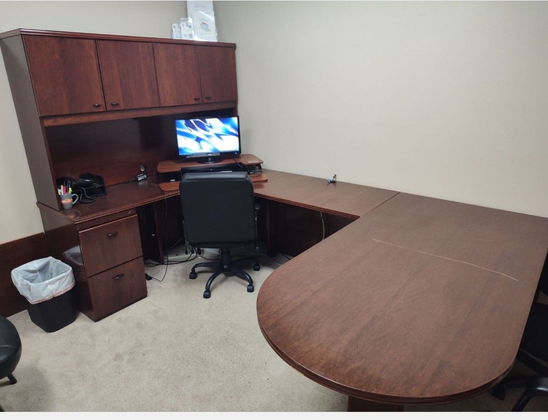  Large U Shaped Desk