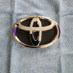 Toyota Emblem