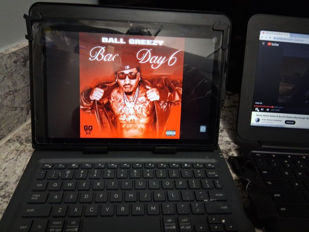 Onn. Touch Screen tablet with keyboard Hp Laptop 2 For 100