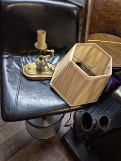 vintage Ainsley lamp