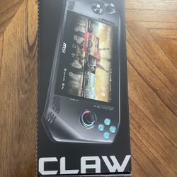 MSI Claw Ultra 7 Gaming PC Handheld console