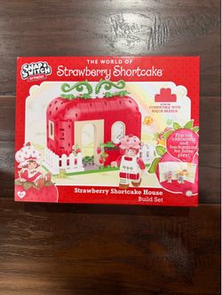 Strawberry Shortcake House Snap & Switch Construction Set