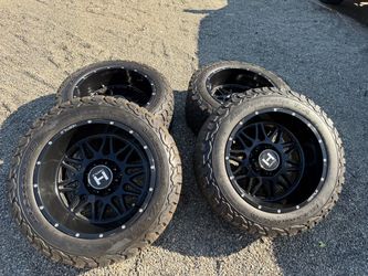 20x12 hostile 8x6.5 wheels