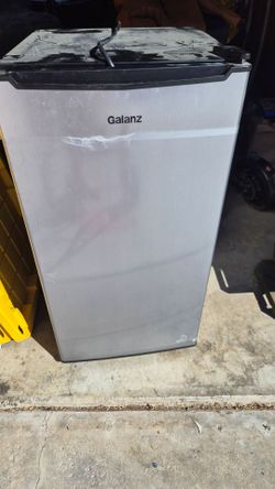 Galanz Mini Fridge Stainless Steel