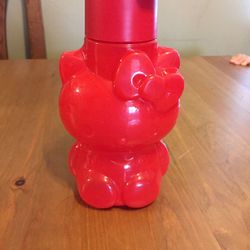 Tupperware eko kids hello kitty.