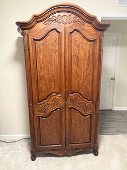 Armoire