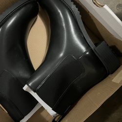 New Black Boots