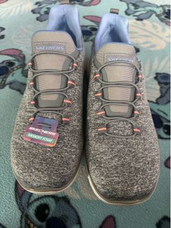 Skechers Women's Summits Quick Getaway sneakers