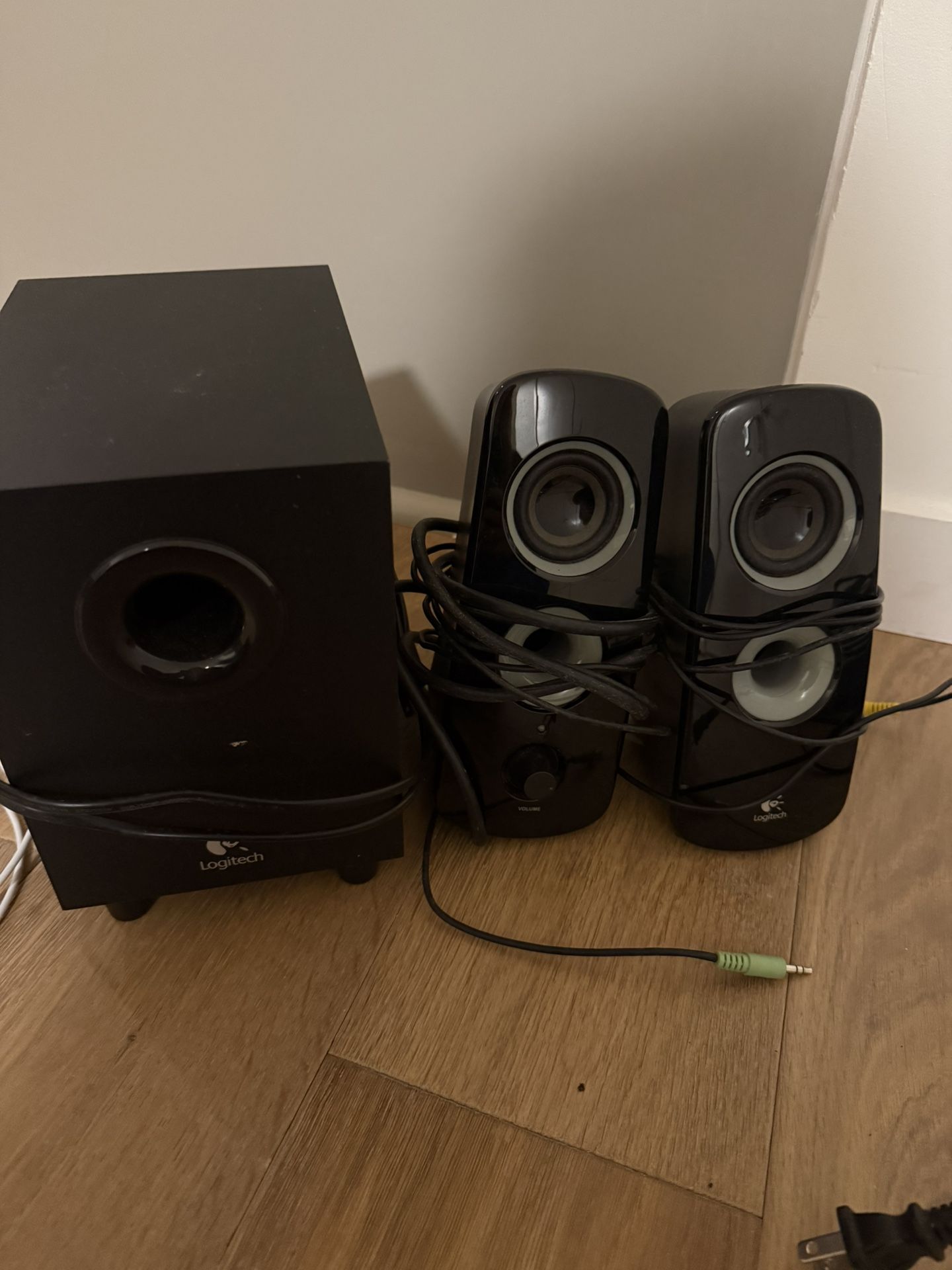Logitech speakers