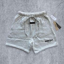 Fear of God essential shorts light oatmeal
